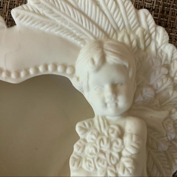 Vintage Cherubs White Photo Frame - Picture 3 of 16